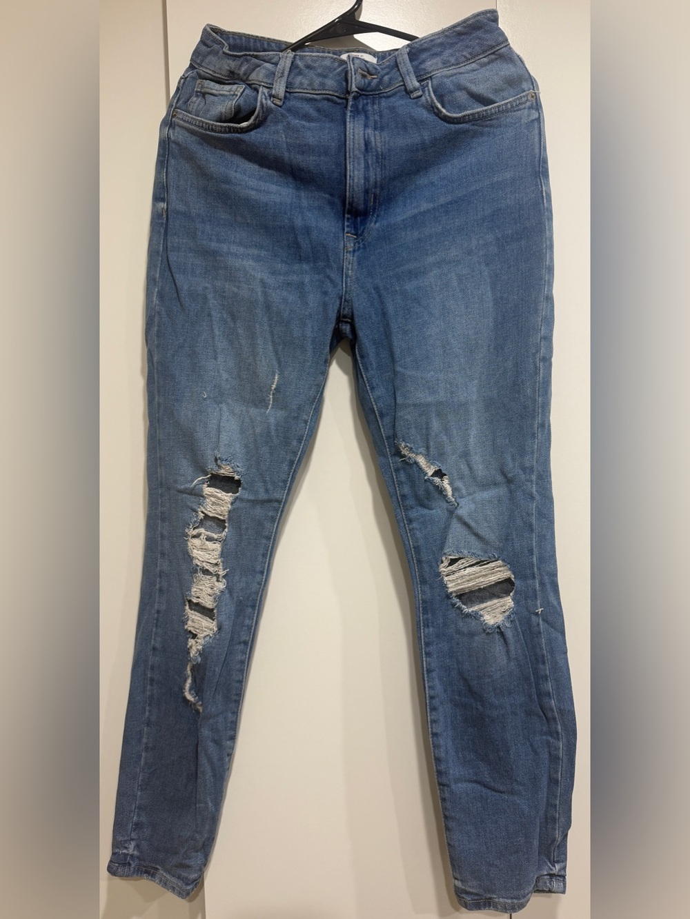 Forever 21 Ripped Blue Skinny Jeans